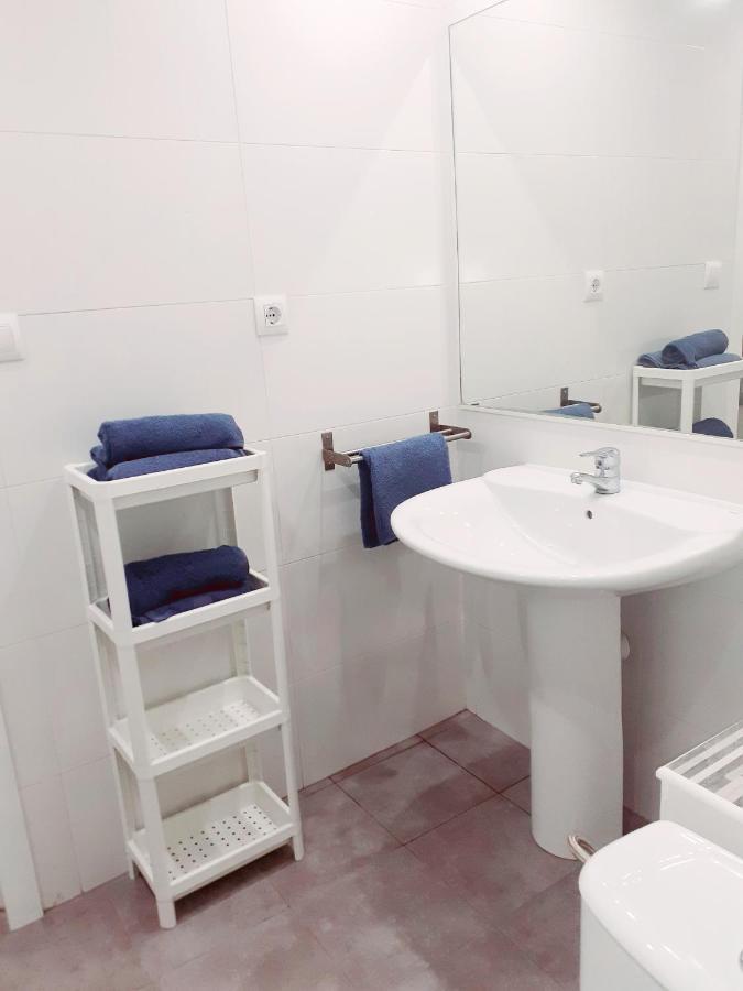 Rainbow Rentals Marques 7 Benidorm Bagian luar foto